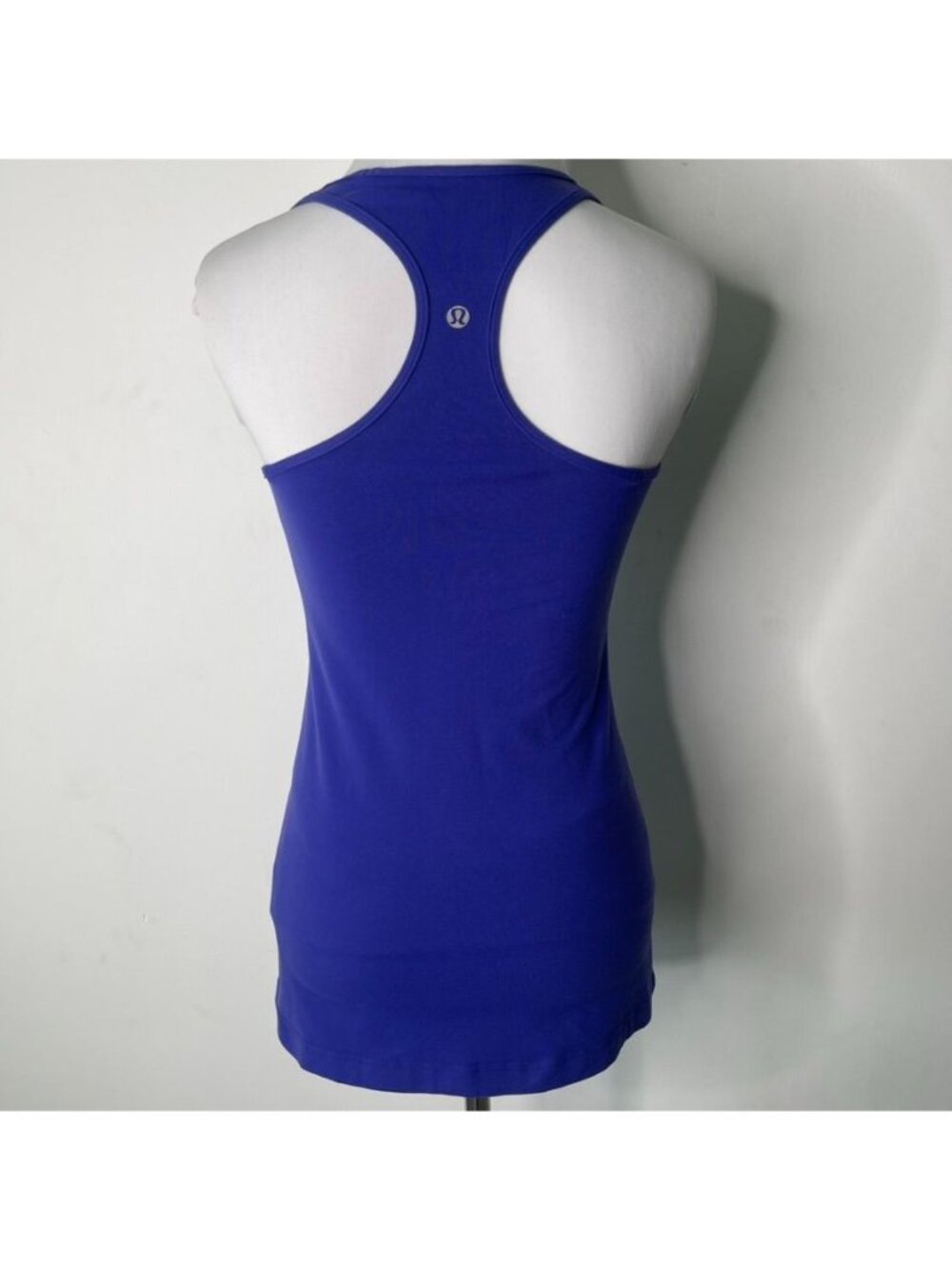 Lululemon Cool Racerback Tank Top Blue Size 4 Athletic Gym Yoga